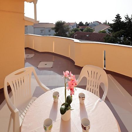 City Pool Apartments Novalja Luaran gambar